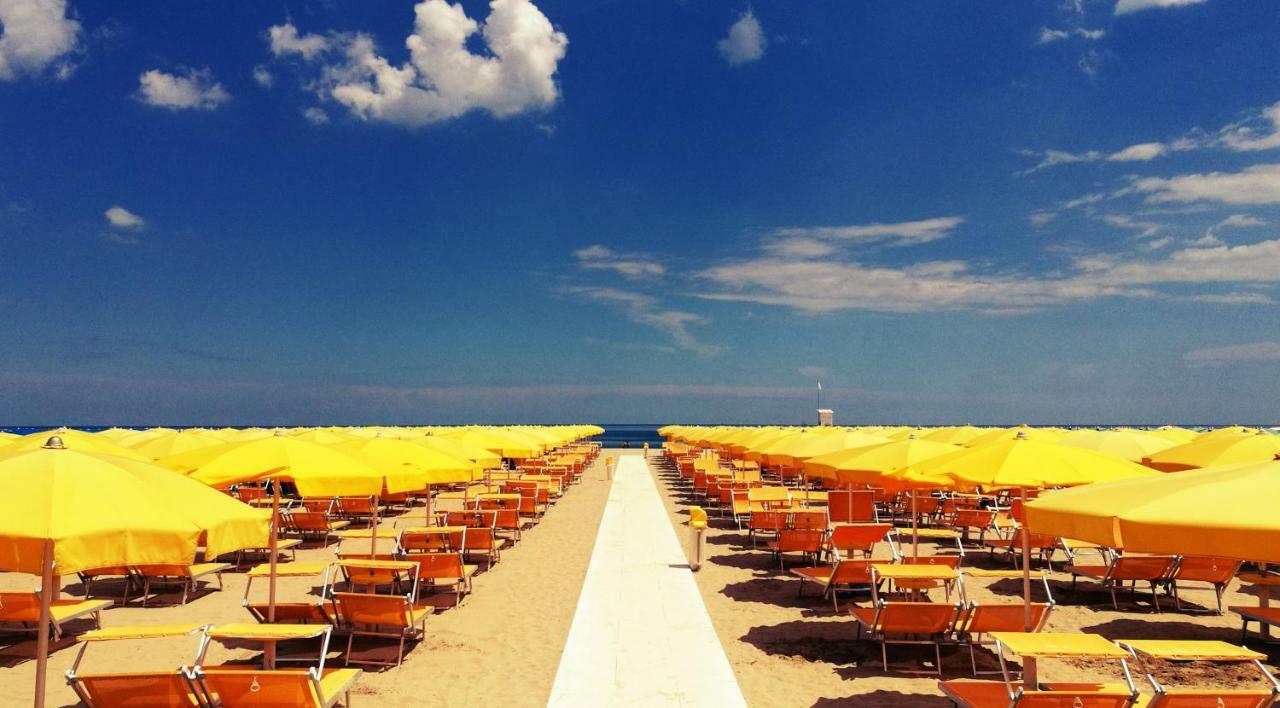 Hotel Dante Family 4*